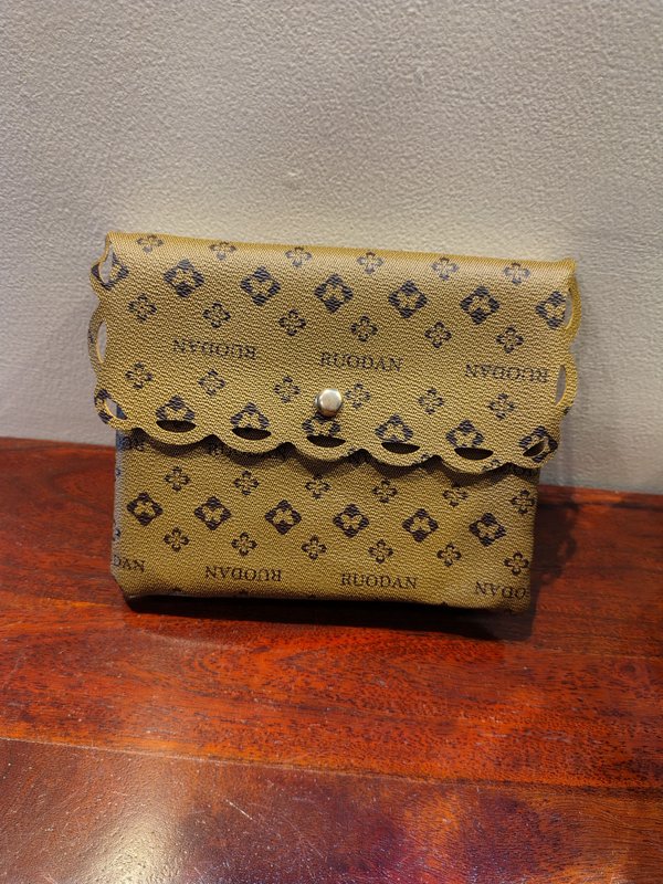 Sling purse — Chic Purses by Abhas Creations