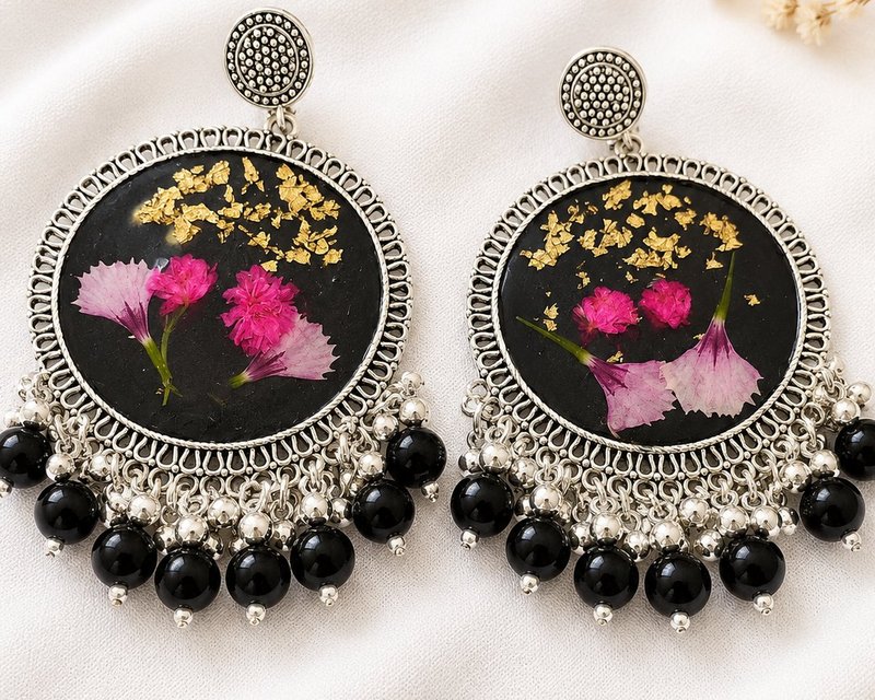 Pressed Flower Resin Earrings — SK Resin Art