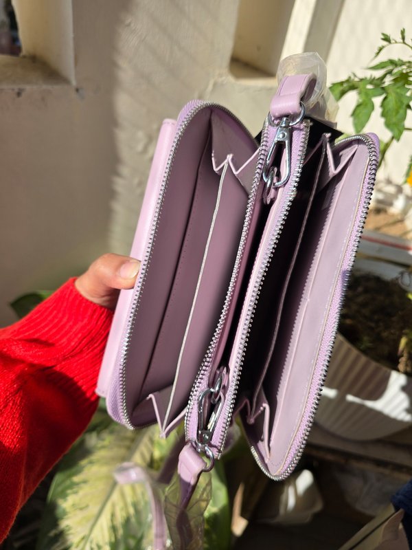 Spacious phone Sling — TheThingzhub