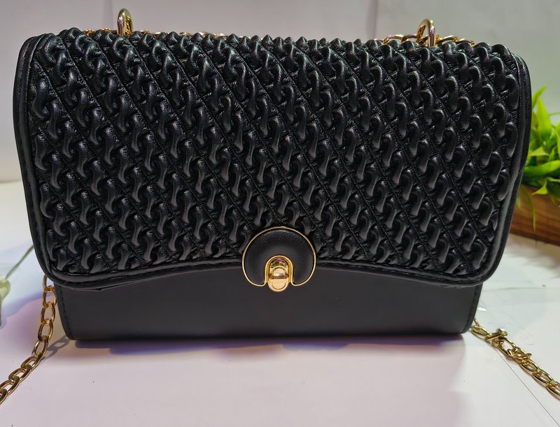 The Aveline — Ysk Atelier