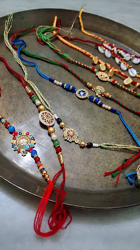 Decorative Rakhi Set — Lightmore Candles