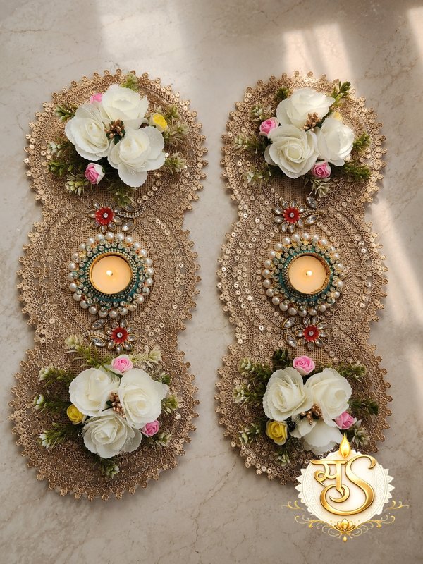 Luxury Handmade Table Runner with Tea Light Holder (Set of 2) — Sumangalam Shilp